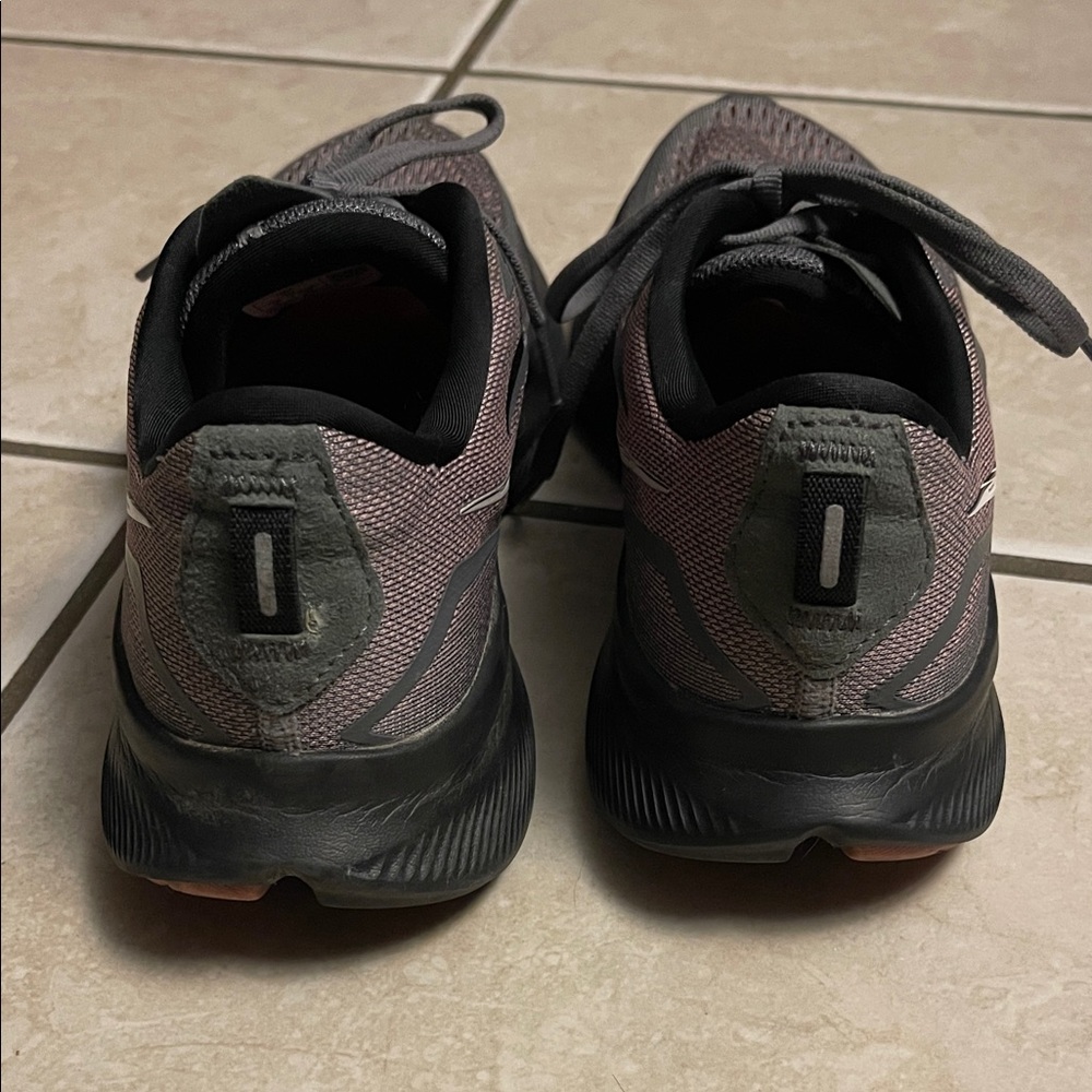 Women's Saucony Ride 15 Charcoal/Shell - 10 B Medium - Picture 4 of 5